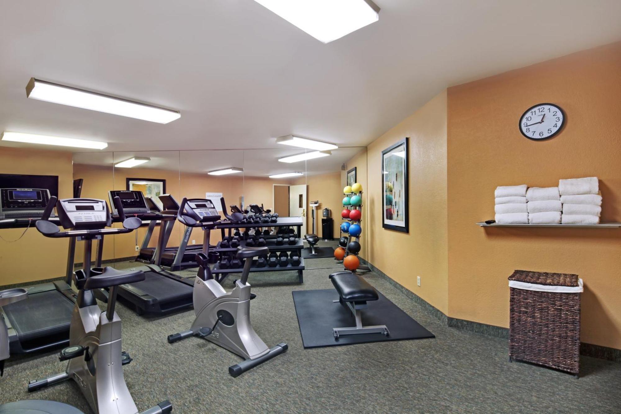 Holiday Inn Express Port Hueneme By Ihg Екстер'єр фото